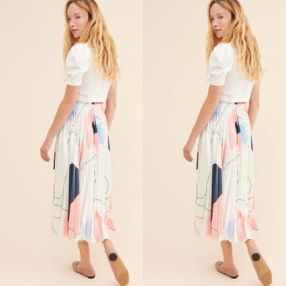 CAARA Sensie Pleated Midi Skirt - Picture 3 of 6
